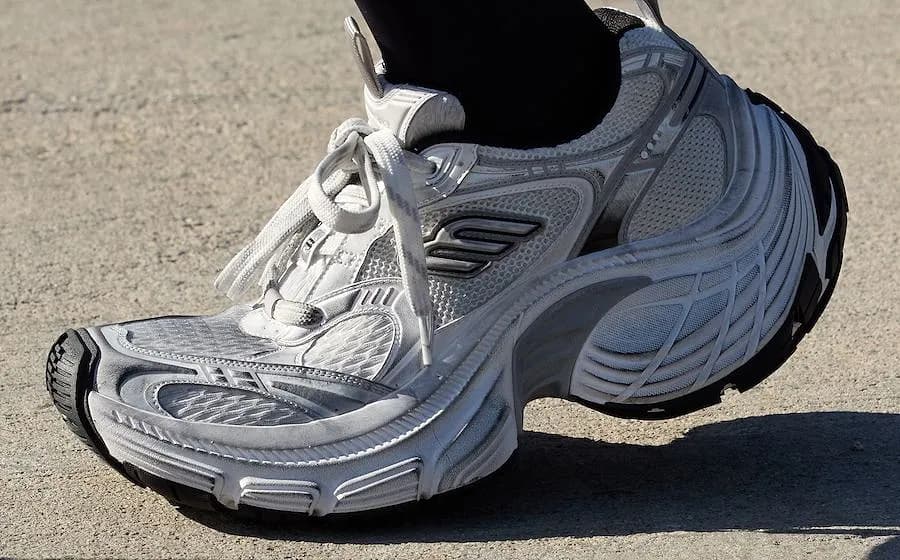 Balenciaga 10XL Sneakers Sizing Guide